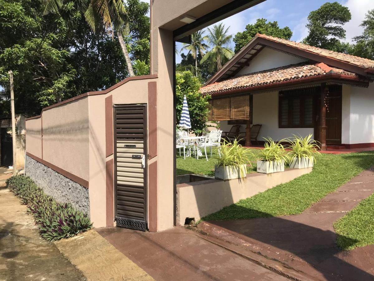 Villa Bubble Sea Unawatuna Exterior foto