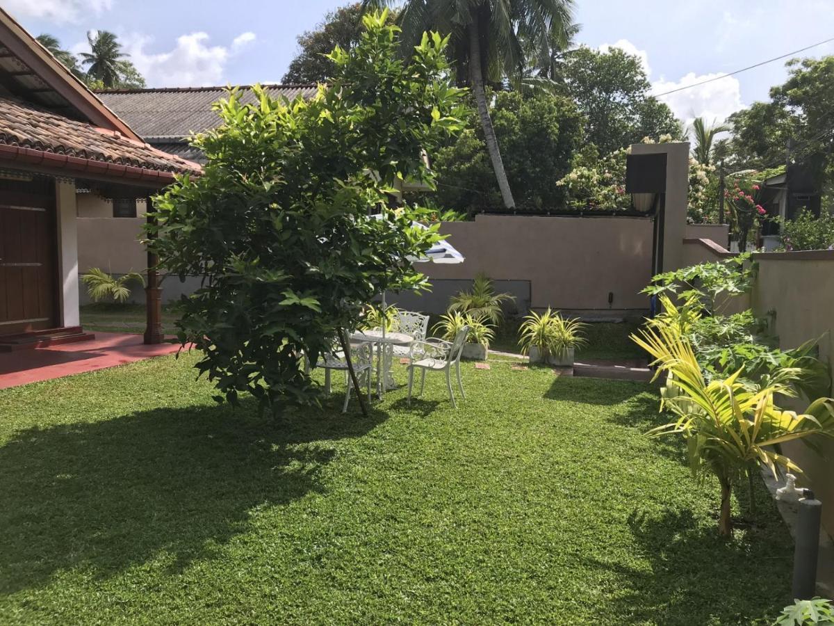 Villa Bubble Sea Unawatuna Exterior foto