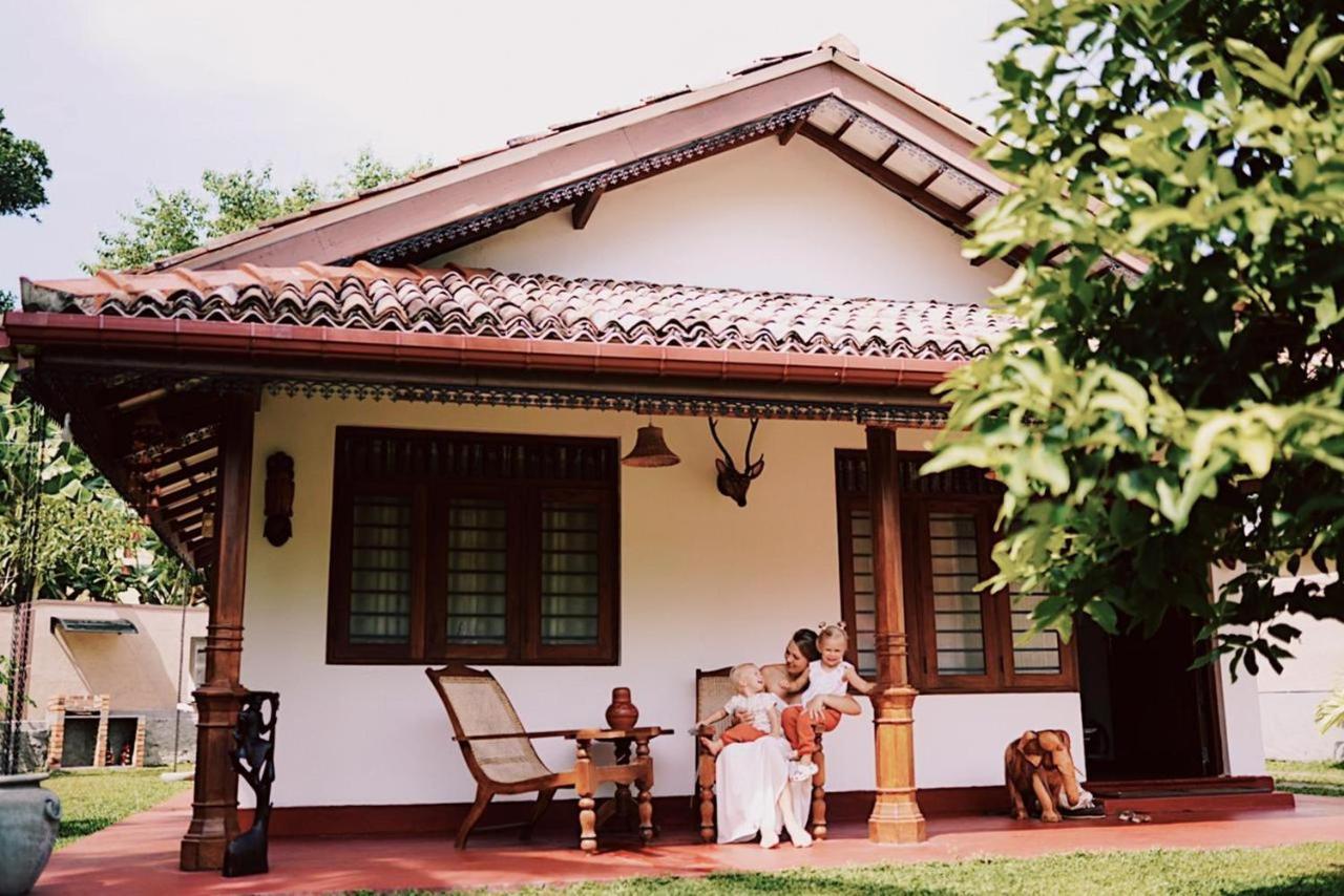 Villa Bubble Sea Unawatuna Exterior foto